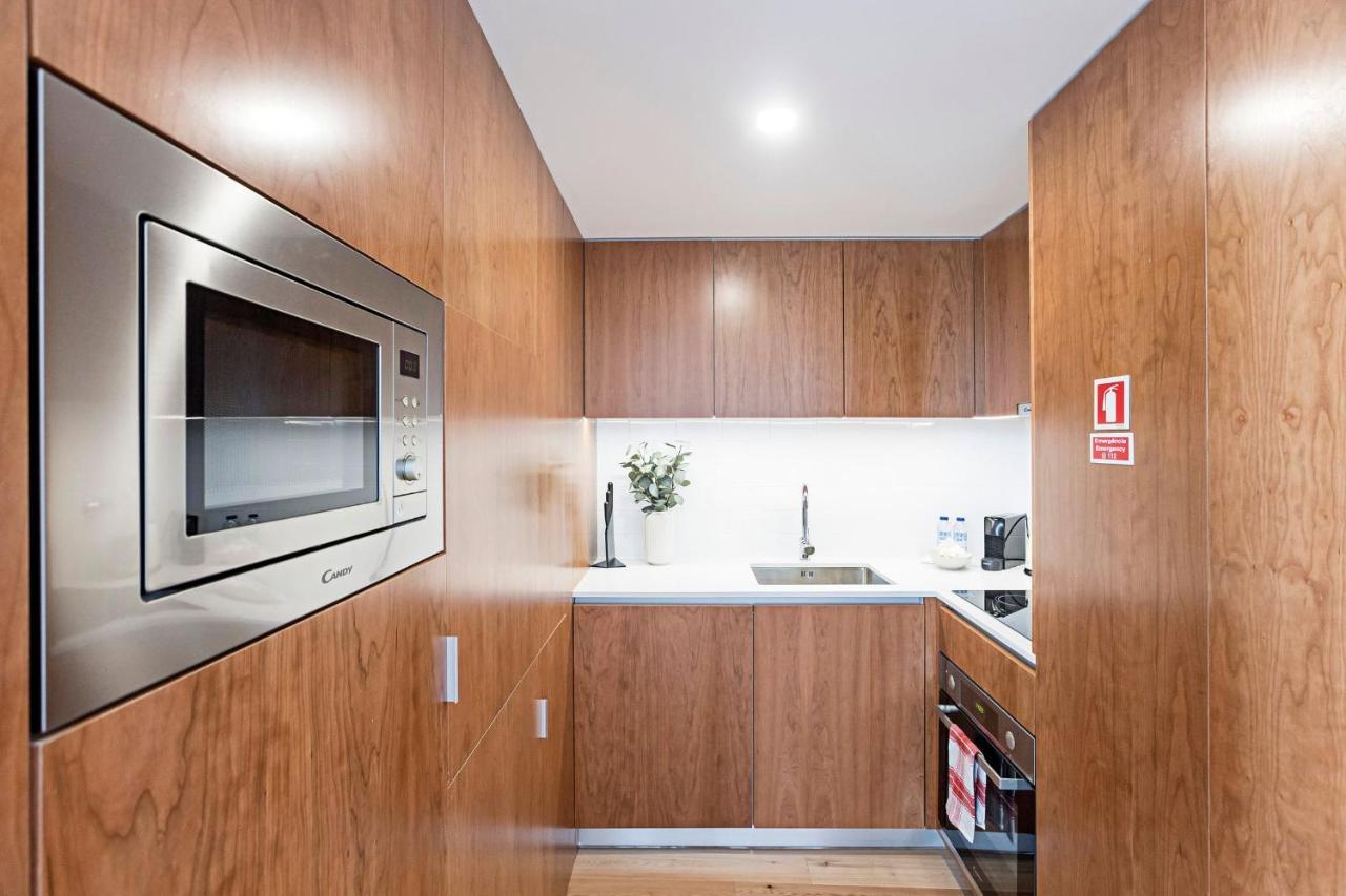 Stunning Duplex Near River By Lovelystay Porto Exterior foto