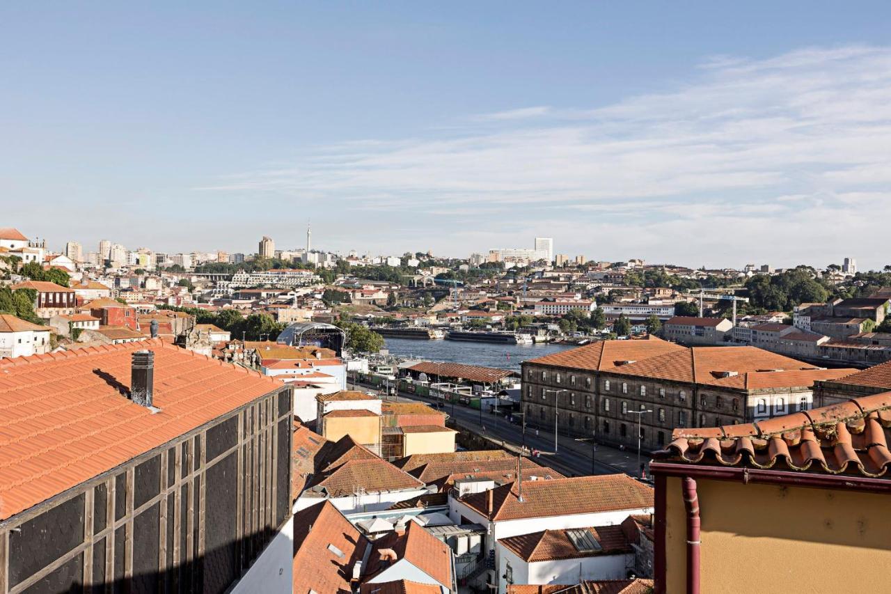 Stunning Duplex Near River By Lovelystay Porto Exterior foto